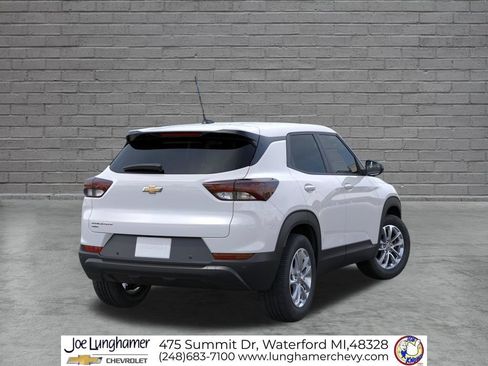 New 2026 Chevrolet TrailBlazer LS w/ LS Convenience Package AWD/4WD image 4