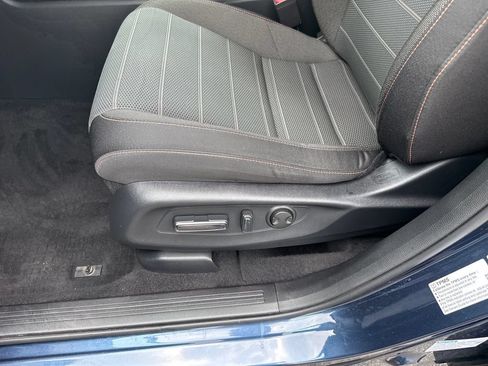 Used 2024 Honda CR-V Sport image 11