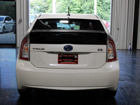 Used 2012 Toyota Prius Four FWD image 4