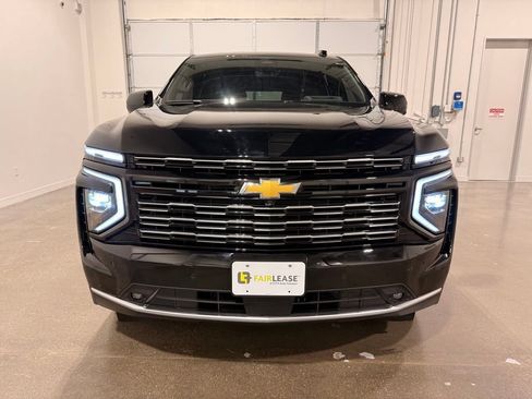 Used 2026 Chevrolet Tahoe High Country AWD/4WD image 2