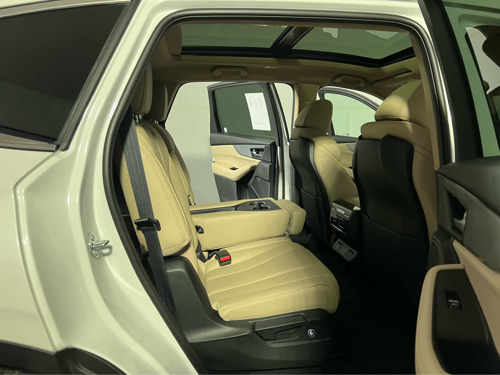 Used 2026 Acura MDX SH-AWD image 30