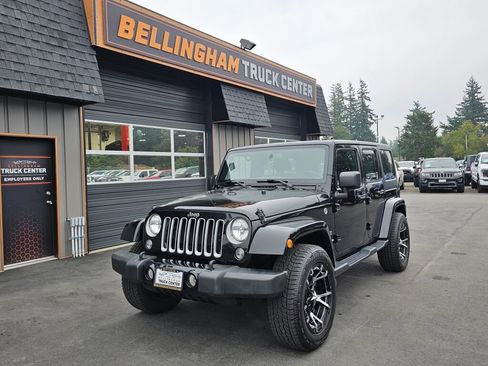 Used 2017 Jeep Wrangler Unlimited Sahara image 1