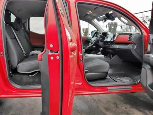 Used 2023 Toyota Tacoma SR5 image 10