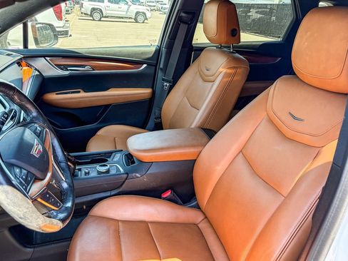 Used 2023 Cadillac XT5 Premium Luxury AWD/4WD image 7