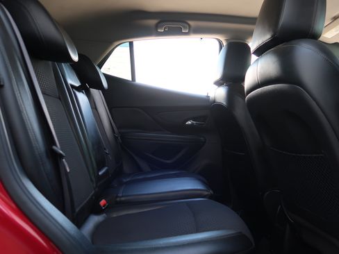 Used 2018 Buick Encore Preferred FWD image 32