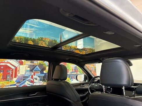 New 2026 Jeep Grand Cherokee L Limited image 54