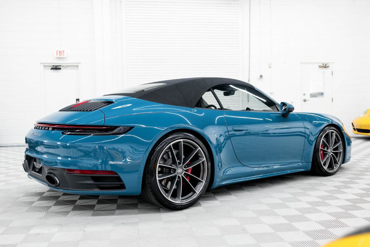 Used 2021 Porsche 911 Carrera S RWD image 5