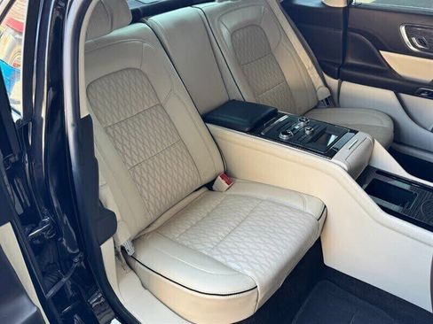 Used 2019 Lincoln Continental Black Label w/ Rear Seat Package image 29