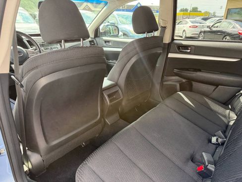 Used 2011 Subaru Outback 2.5i Premium AWD/4WD image 27