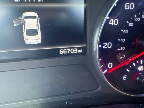 Used 2024 Kia Forte GT-Line w/ GT-Line Premium Package FWD image 12