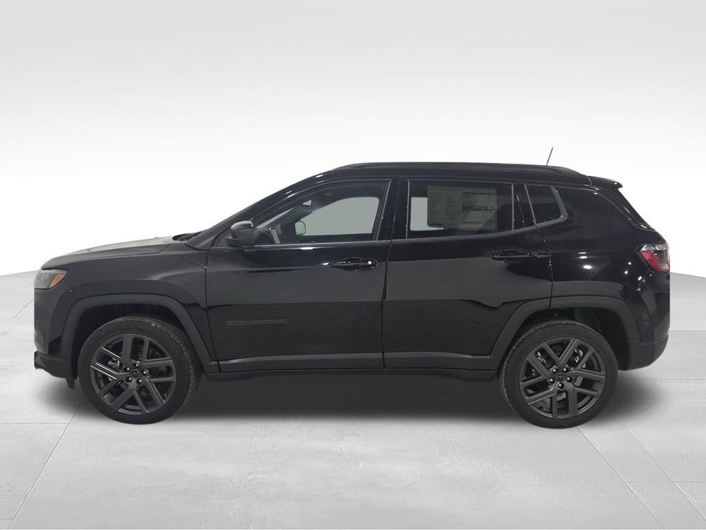 New 2026 Jeep Compass Latitude AWD/4WD image 14