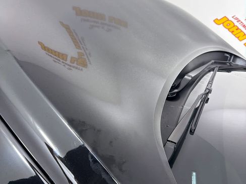 Used 2025 Nissan Rogue SV w/ SV Premium Package image 11