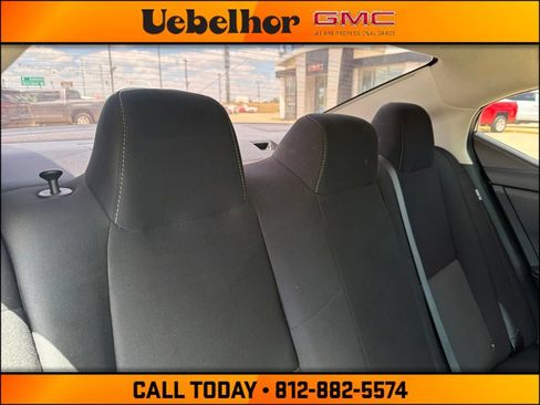 Used 2024 Nissan Sentra SV w/ All-Weather Package FWD image 5