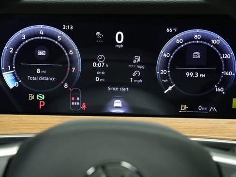 New 2026 Volkswagen Tiguan SEL R-Line image 14