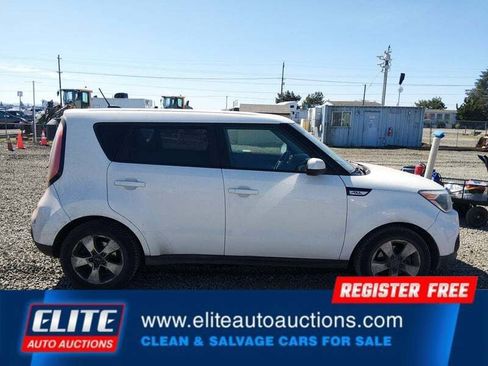 Used 2019 Kia Soul image 25