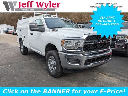 New 2024 RAM 3500 Tradesman w/ Chrome Appearance Group