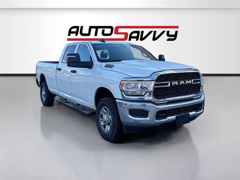 Used 2024 RAM 2500 Tradesman w/ Chrome Appearance Group image 1