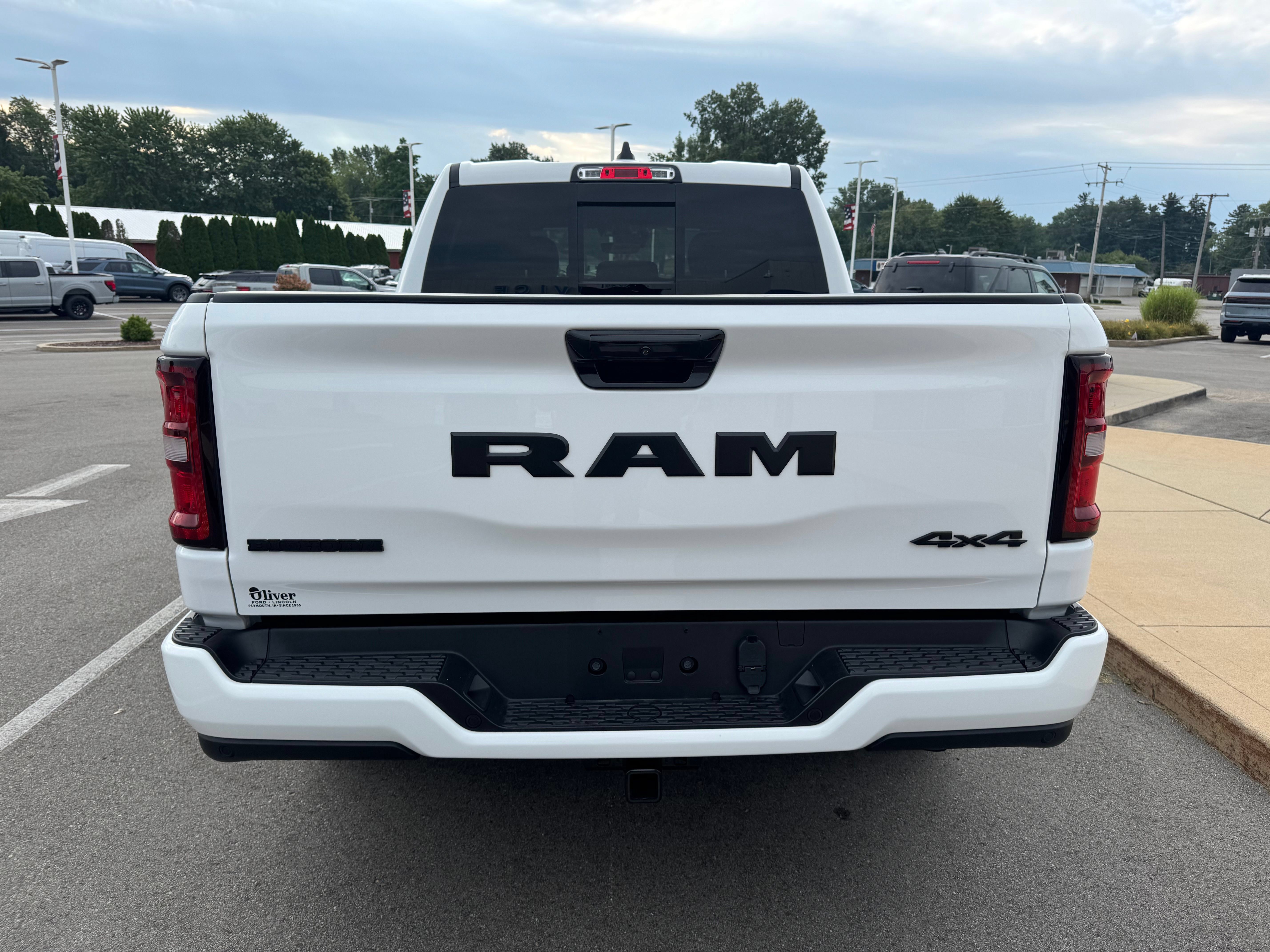 Used 2025 RAM 1500 Big Horn AWD/4WD image 6