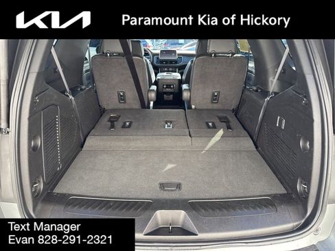 Used 2024 Chevrolet Tahoe LT image 12