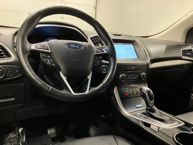 Used 2016 Ford Edge SEL w/ Equipment Group 201A AWD/4WD image 21