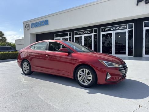 Used 2019 Hyundai Elantra SEL FWD image 6