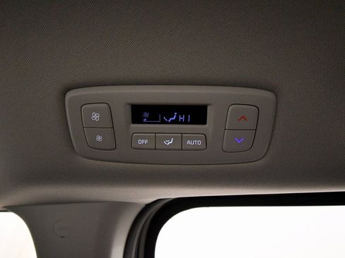 Certified 2026 Kia Carnival image 17