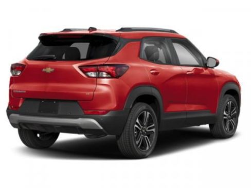 New 2026 Chevrolet TrailBlazer LT w/ LT Cold Weather Package AWD/4WD image 2