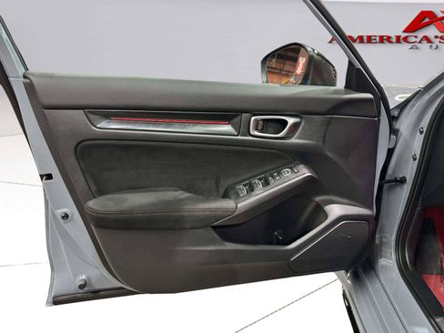 Used 2024 Honda Civic Type R image 14