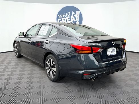 Certified 2022 Nissan Altima 2.5 SL image 4