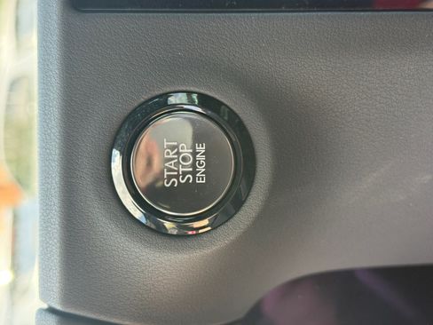 Used 2025 Lexus GX 550 AWD/4WD image 30
