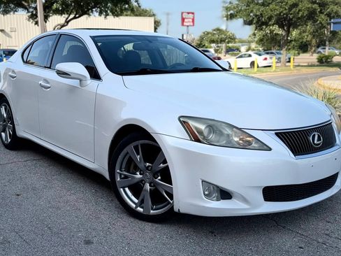 Used 2010 Lexus IS 250 RWD image 2