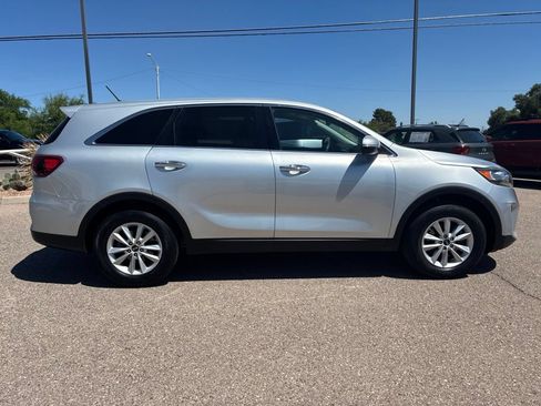 Used 2020 Kia Sorento L FWD image 6