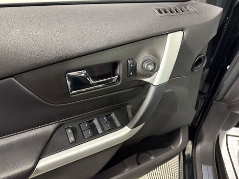 Used 2013 Ford Edge Limited AWD/4WD image 23