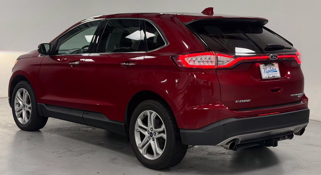 Used 2017 Ford Edge Titanium w/ Equipment Group 302A AWD/4WD image 4