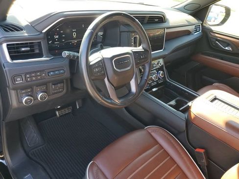Used 2024 GMC Yukon Denali Ultimate image 6