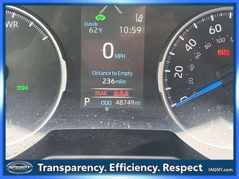 Used 2021 Toyota RAV4 XLE w/ XLE Grade Weather Package AWD/4WD image 25