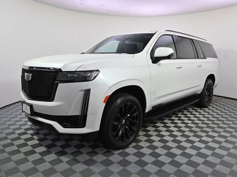 Certified 2024 Cadillac Escalade ESV Sport Platinum w/ LPO, ONYX Package AWD/4WD image 2