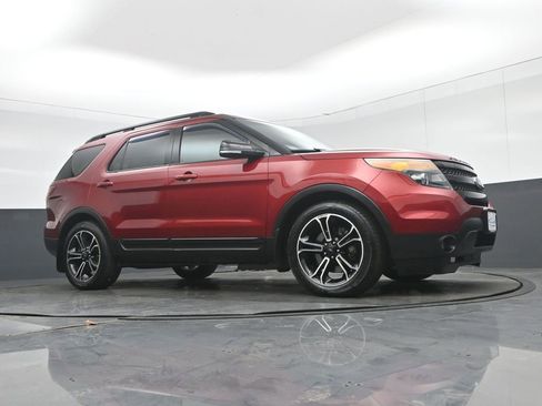 Used 2015 Ford Explorer Sport w/ Equipment Group 401A image 60