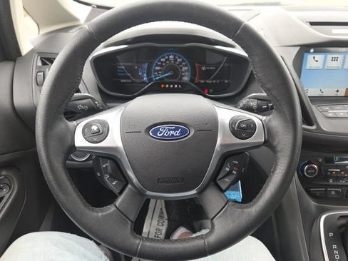 Used 2017 Ford C-MAX SE w/ Equipment Group 201A FWD image 37