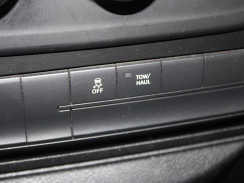 Used 2015 RAM 1500 Express RWD image 46
