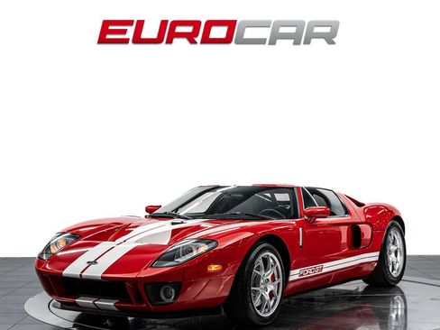 Used 2005 Ford GT RWD image 1