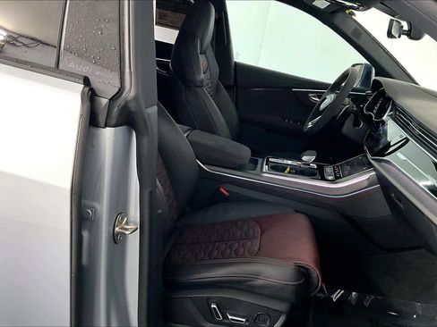 Used 2025 Audi RS Q8 performance image 8