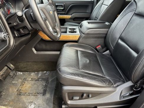 Used 2018 Chevrolet Silverado 1500 LTZ w/ Sport Package image 3