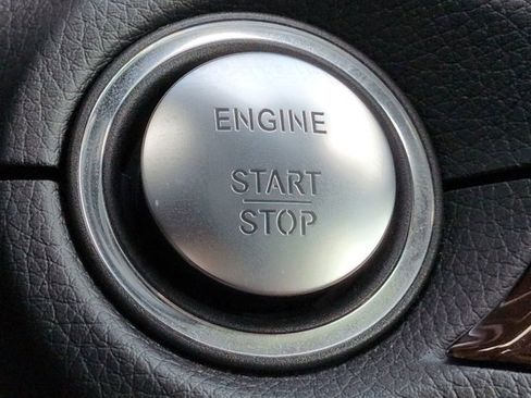 Used 2015 Mercedes-Benz E 550 Coupe image 28