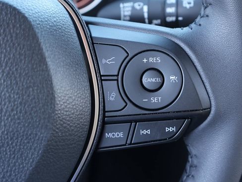 Certified 2025 Toyota RAV4 XLE Premium image 23