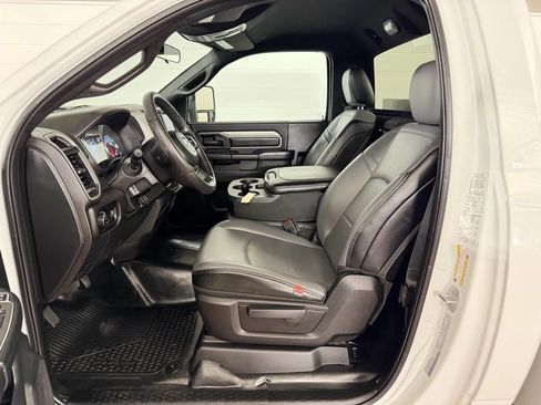 Used 2023 RAM 2500 Tradesman AWD/4WD image 13