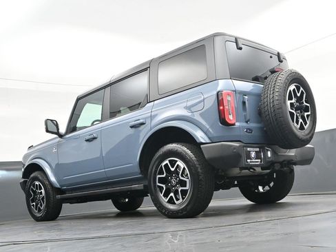 Used 2024 Ford Bronco Outer Banks AWD/4WD image 33