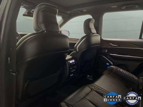 Used 2022 Jeep Grand Cherokee Summit image 17