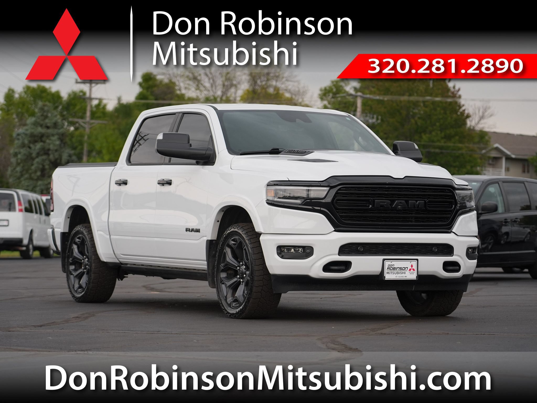 Used 2024 RAM 1500 Limited AWD/4WD image 1
