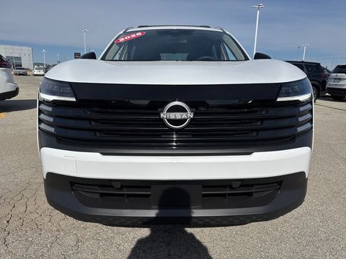 New 2026 Nissan Kicks SV w/ Charging Package image 8